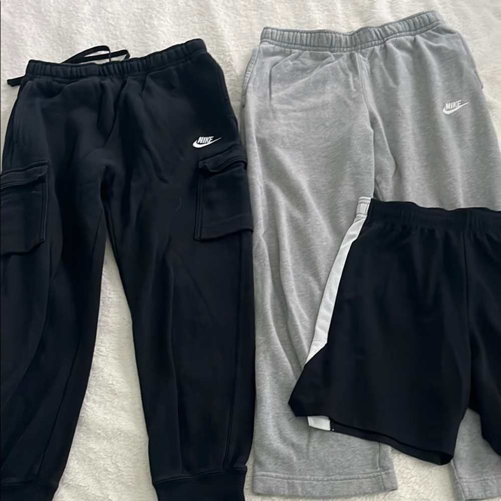 Nike Black and Gray athletic set